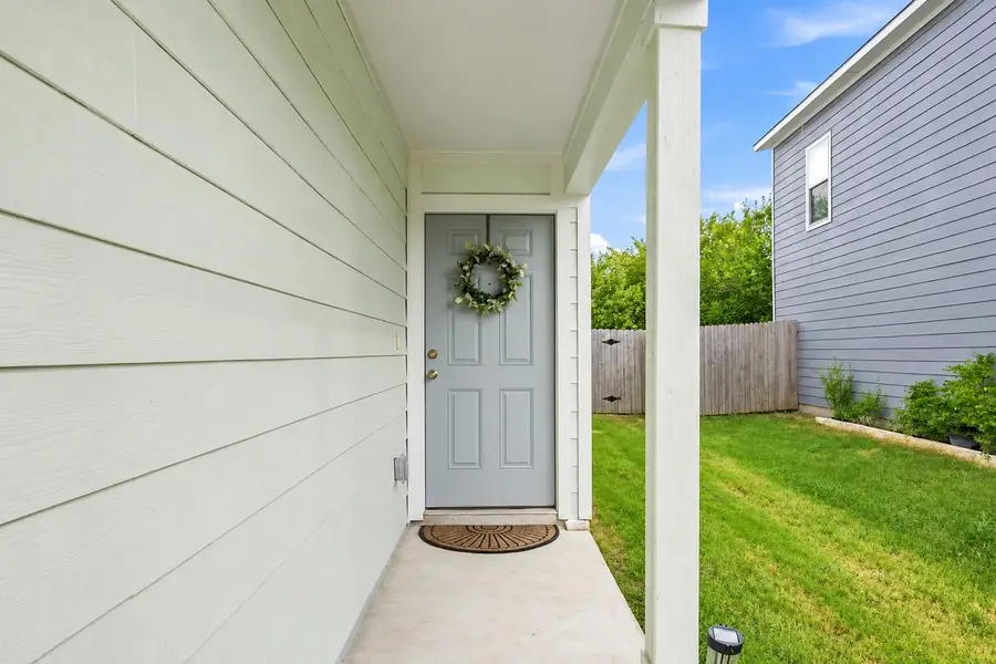 54 Trinity Cir, Lockhart, TX 78644 - #3