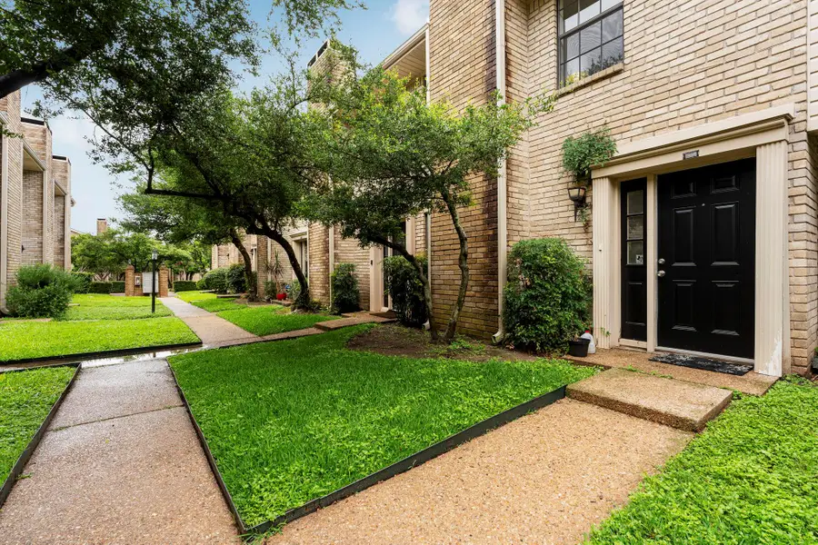 8400 Jamestown Dr #310, Austin, TX 78758 - #2