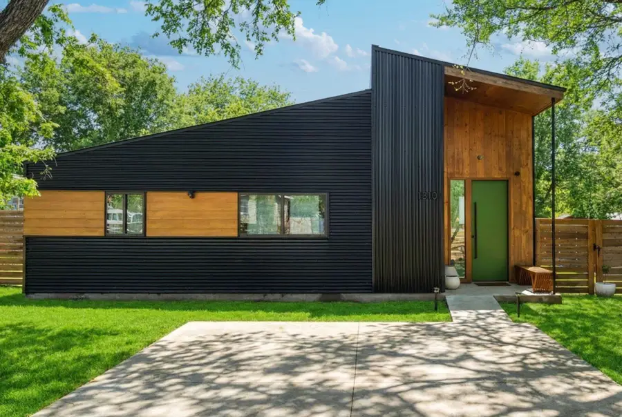 1310 Green St, Lockhart, TX 78644 - #2