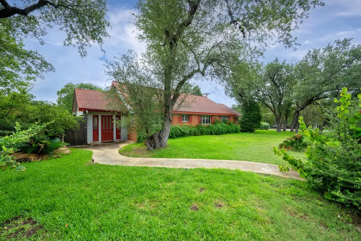 3201 Hatley Dr, Austin, TX 78746 - #1