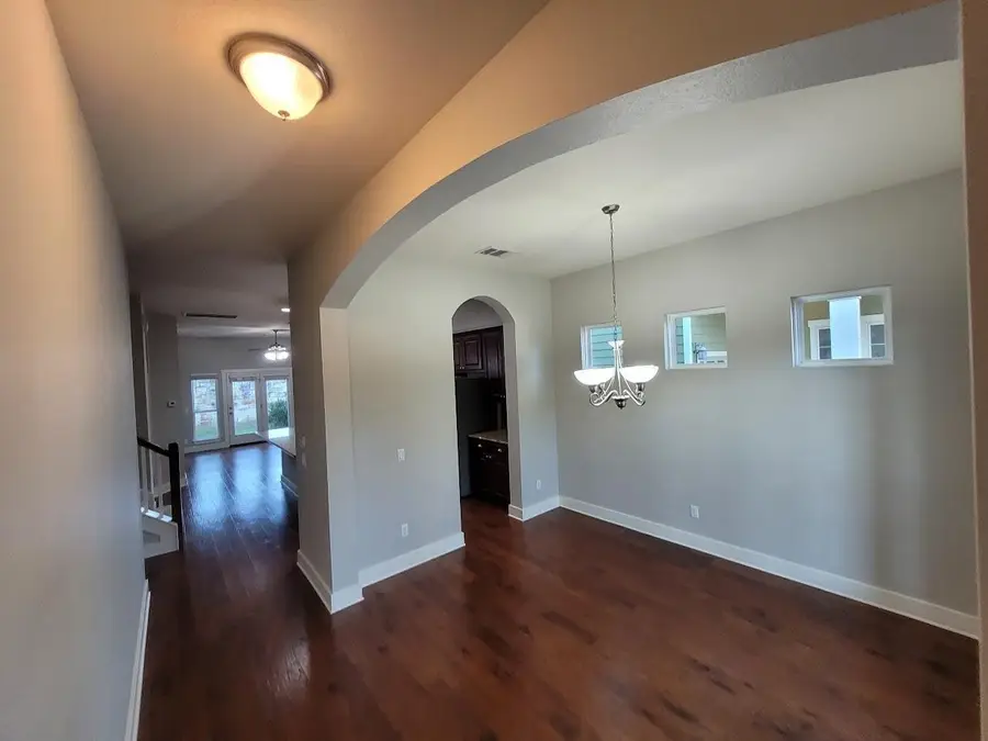 2404 Vintage Stave Rd #102, Austin, TX 78748 - #3