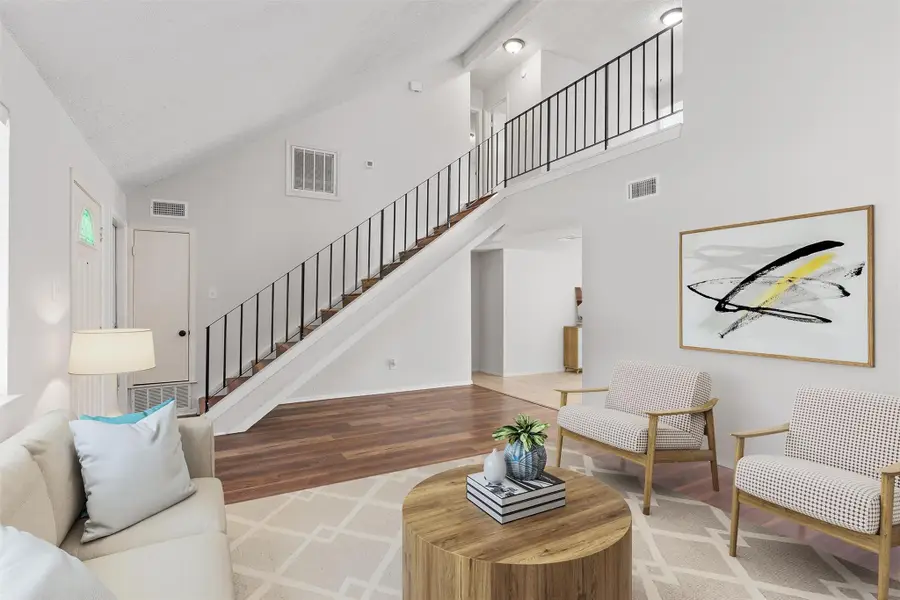 519 Blackberry Dr, Austin, TX 78745 - Image #3