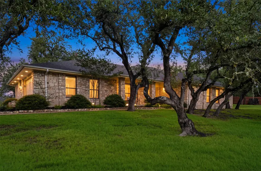 1013 Hidden Hills Dr, Dripping Springs, TX 78620 - #2