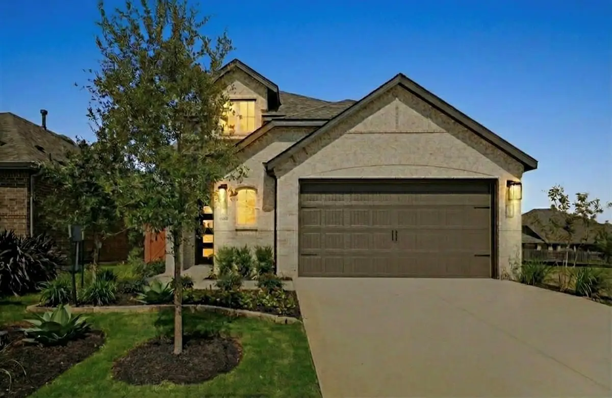 200 Bay Breeze Dr, Kyle, TX 78640 - #1