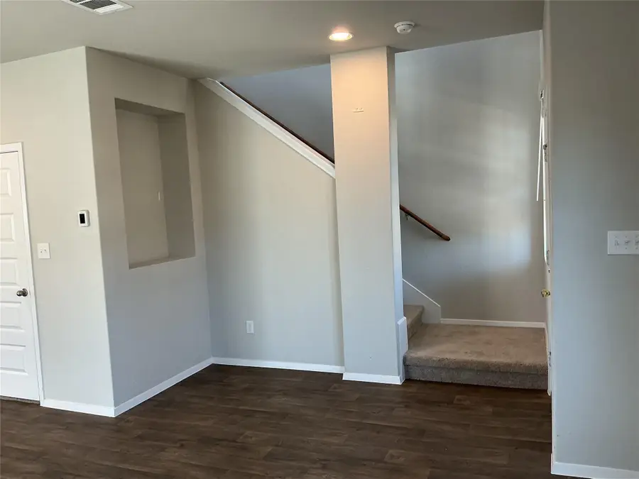 123 Bluestem Dr, Elgin, TX 78621 - #3