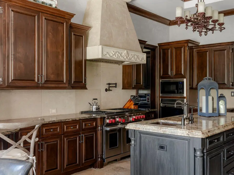 1928 Running Creek Dr, Salado, TX 76571 - #3