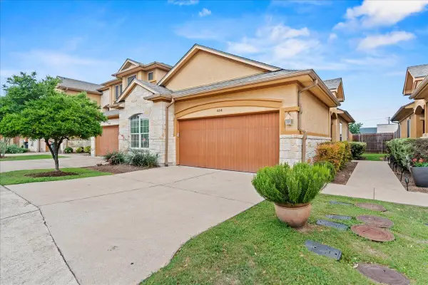 2210 Onion Creek Pkwy #604, Austin, TX 78747