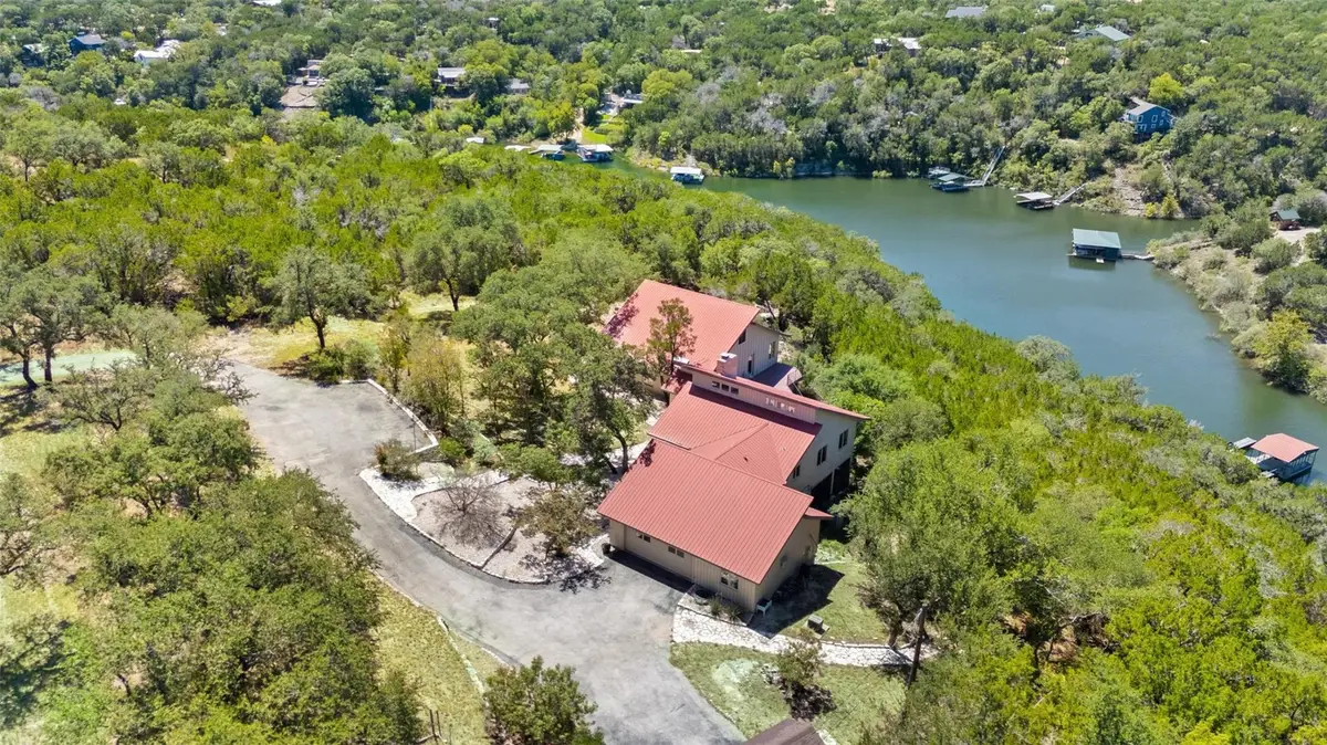 18205 Ridge Rd, Lago Vista, TX 78645 - #1