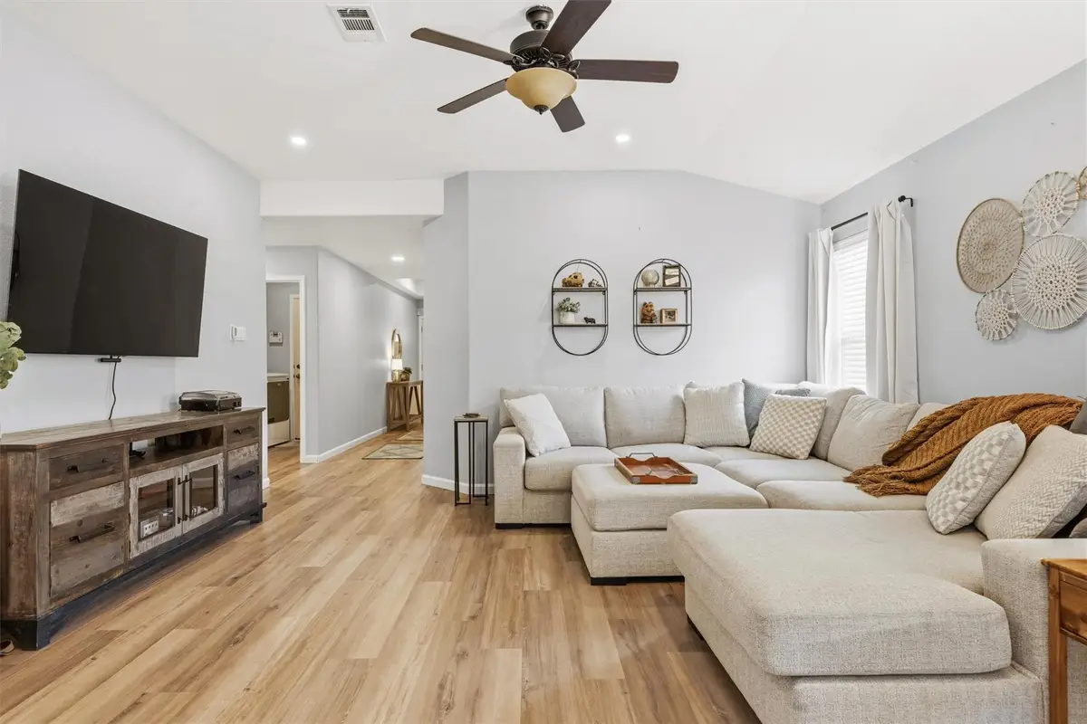 2712 Hearthsong Loop, Round Rock, TX 78665 - #1