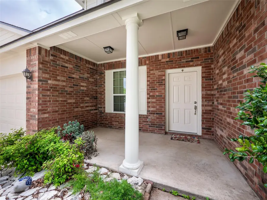 3213 Foothills Trl, Round Rock, TX 78681 - #2