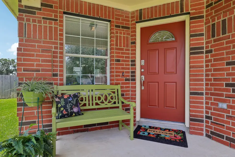 102 Thompson Trl, Bastrop, TX 78602 - #3