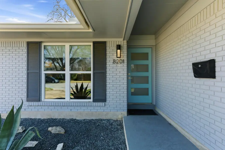 8201 Shadowood Dr, Austin, TX 78757 - #2