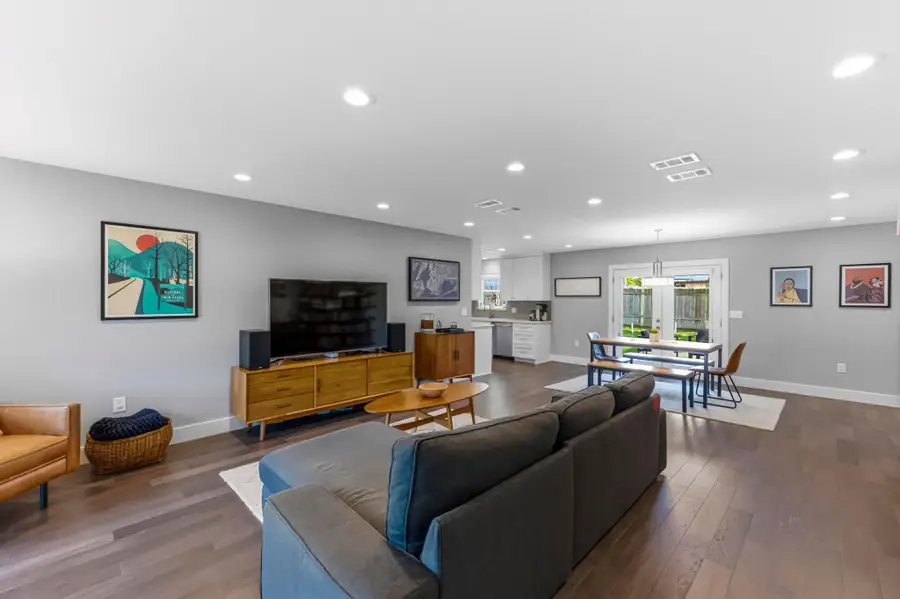 8201 Shadowood Dr, Austin, TX 78757 - #3