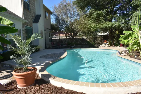 404 Cripple Creek Rd, Cedar Park, TX 78613