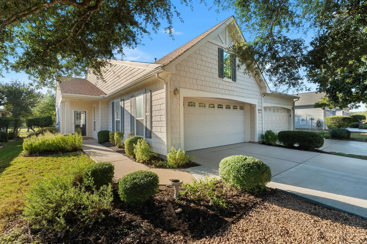 121 Dickens Cir, Georgetown, TX 78633 - #1