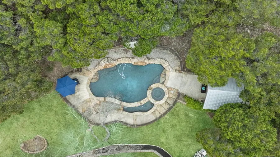 5926 Lakeside Dr, Belton, TX 76513 - #2