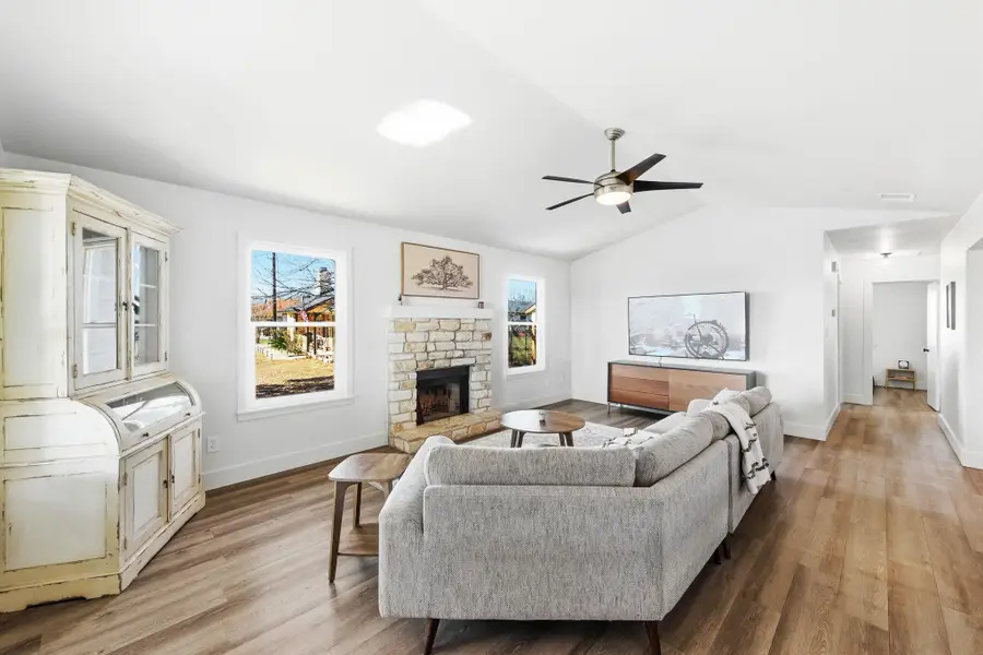 12208 Mustang Dr, Buda, TX 78610 - Image #2