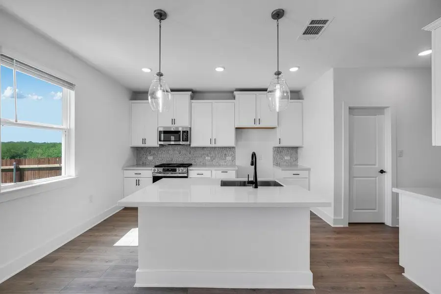 1313 Purple Martin Dr, Pflugerville, TX 78660 - Image #2