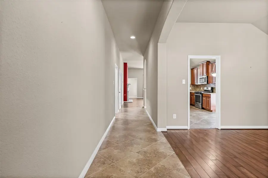 747 Westbury Ln, Georgetown, TX 78633 - #3