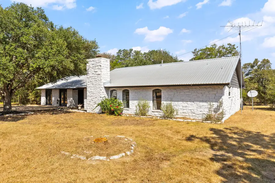 196 Willy Rd, Bastrop, TX 78602 - #2