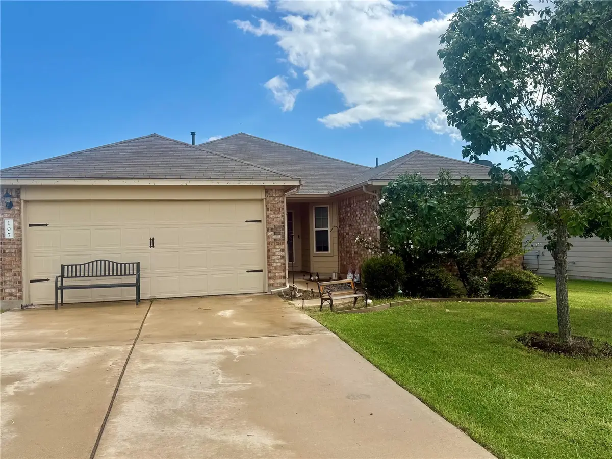 107 Jim Dandy Dr, Elgin, TX 78621 - #1