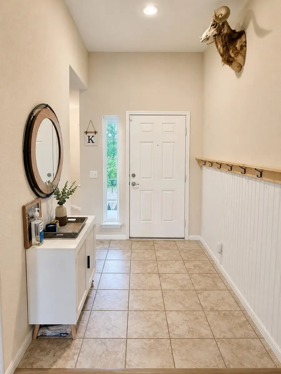 107 Jim Dandy Dr, Elgin, TX 78621 - #3