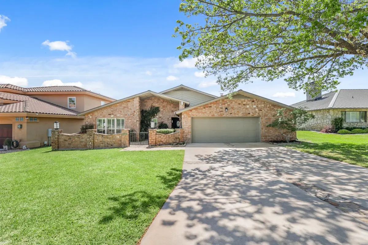 203 Longhorn, Horseshoe Bay, TX 78657 - #1