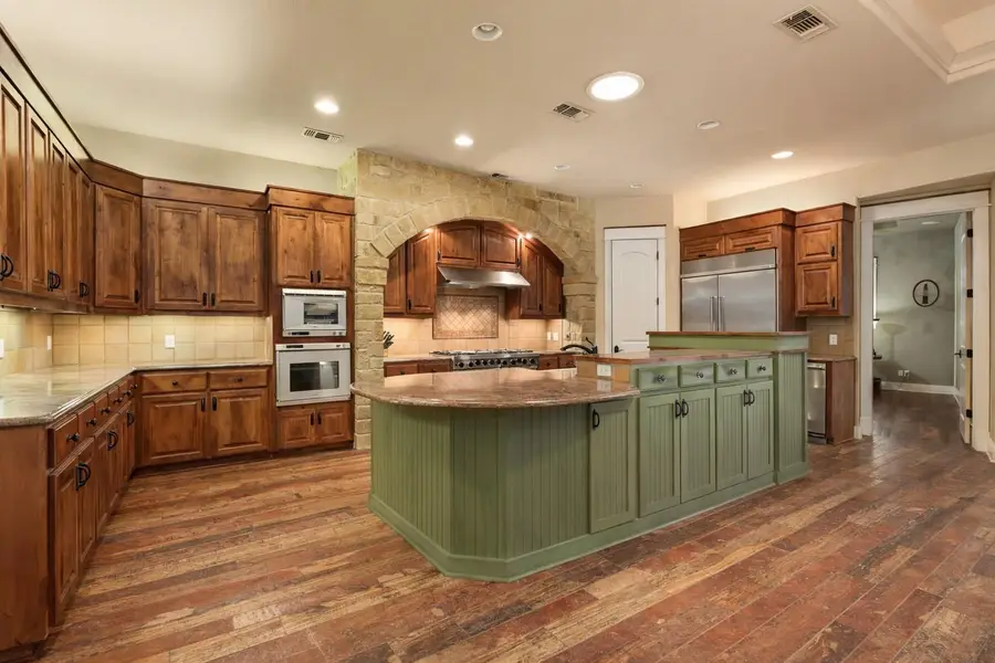 23426 Oscar Rd, Spicewood, TX 78669 - #2