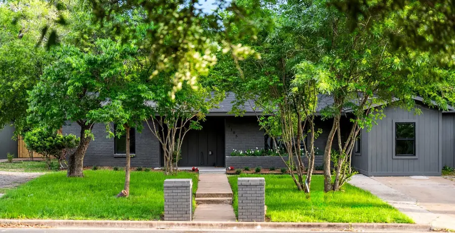 2105 Brunswick Dr, Austin, TX 78723 - #2