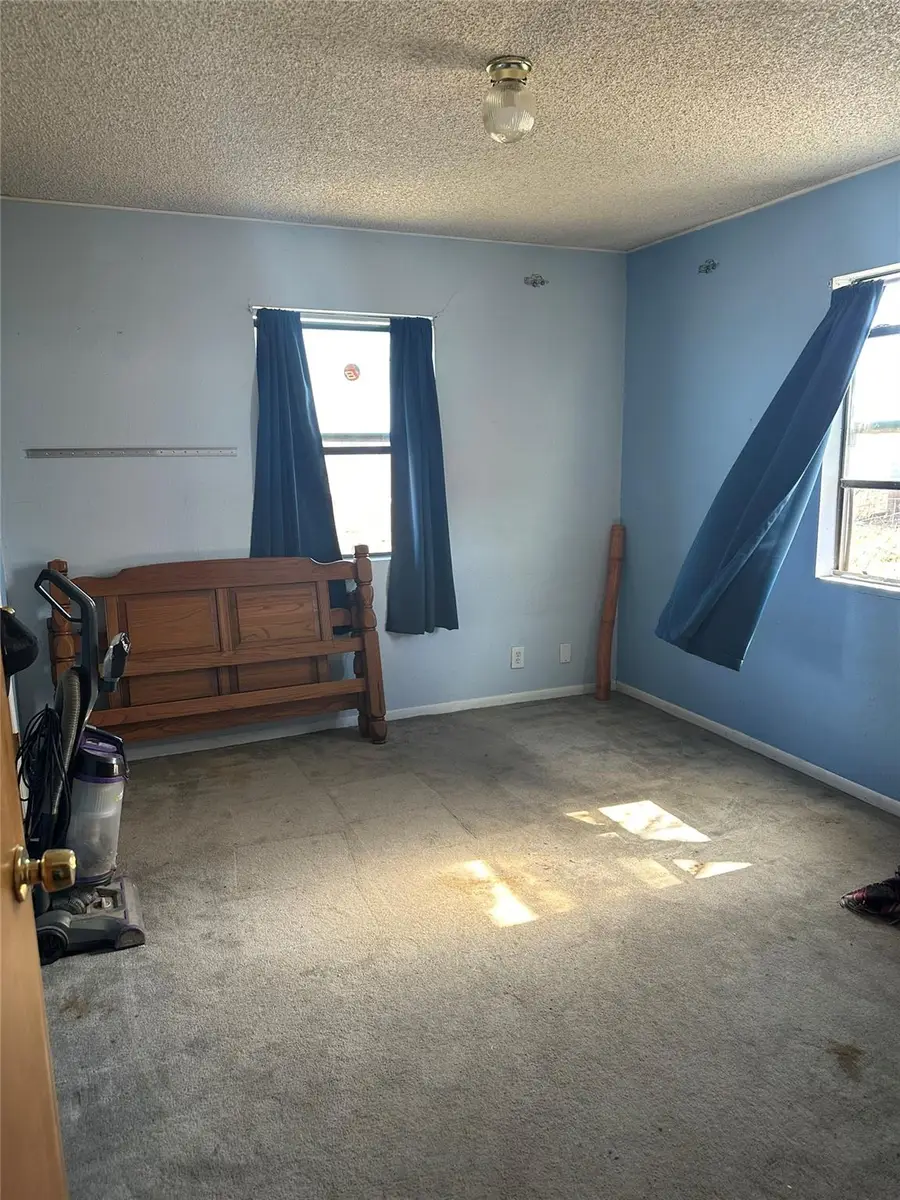 9796 E Us Highway 190, Rogers, TX 76569 - Image #2