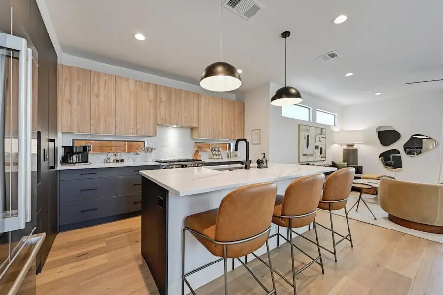 2510 E 4th St #2, Austin, TX 78702 - #3