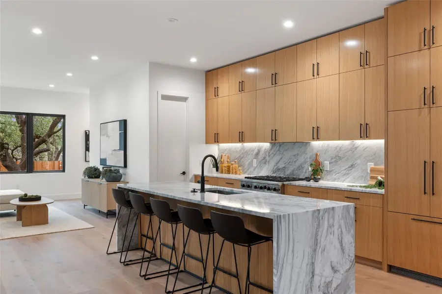2611 Oak Crest Ave #A, Austin, TX 78704 - #2