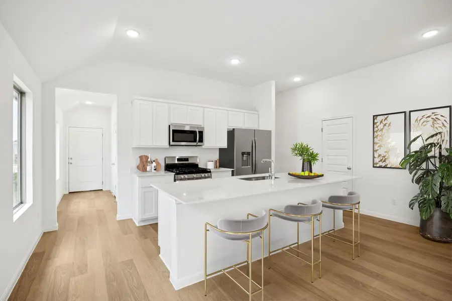 435 Lucky Ave, Elgin, TX 78621 - #2