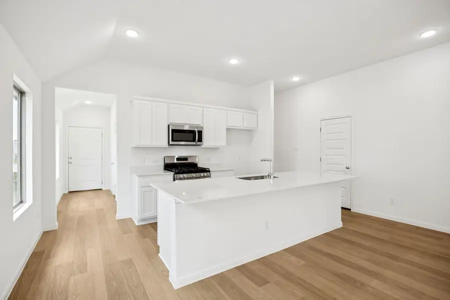 435 Lucky Ave, Elgin, TX 78621 - #3