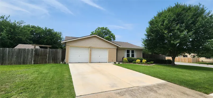 1306 Lawnmont Dr, Round Rock, TX 78664 - #3