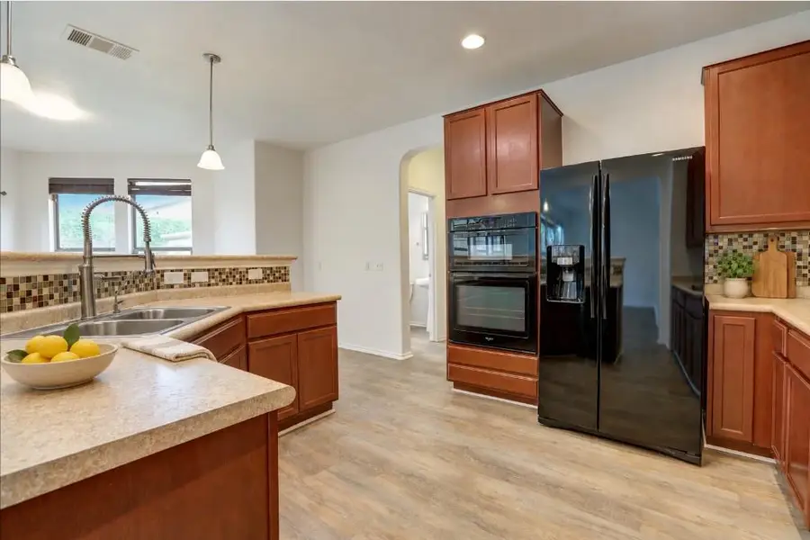 610 Gina Dr, Kyle, TX 78640 - #3
