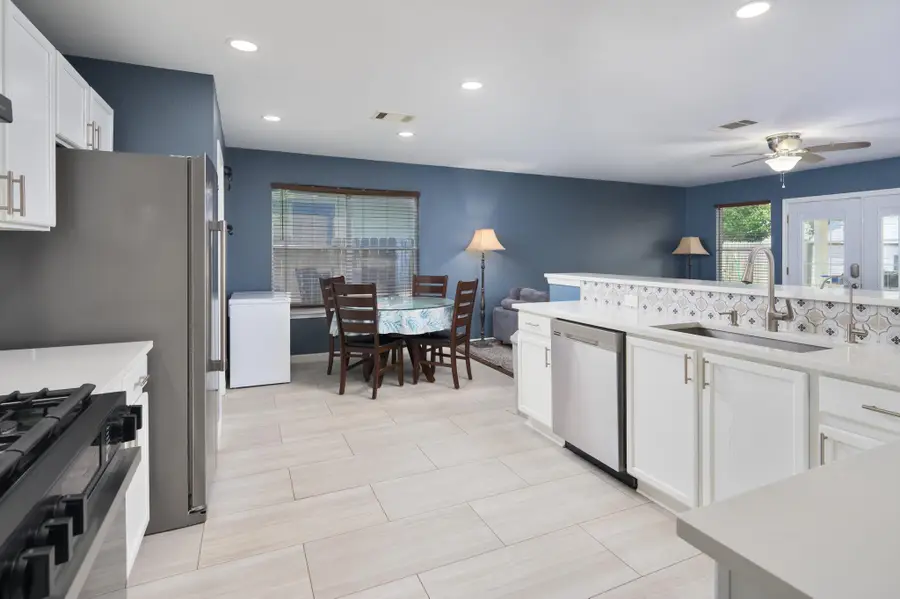 207 Presidio Dr, Leander, TX 78641 - #3