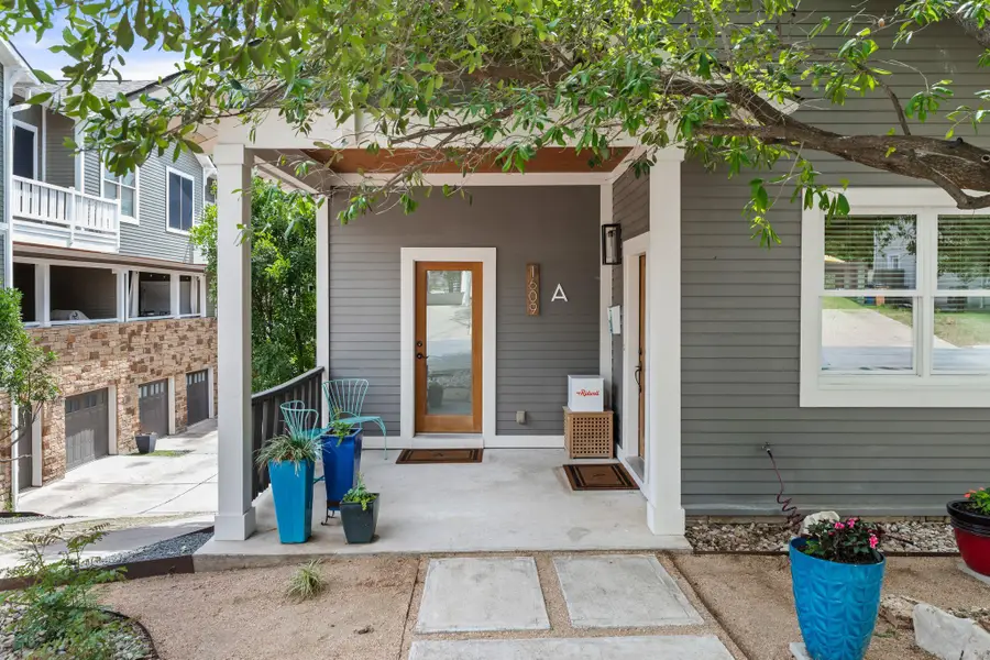 1609 W 8th St #A, Austin, TX 78703 - #3