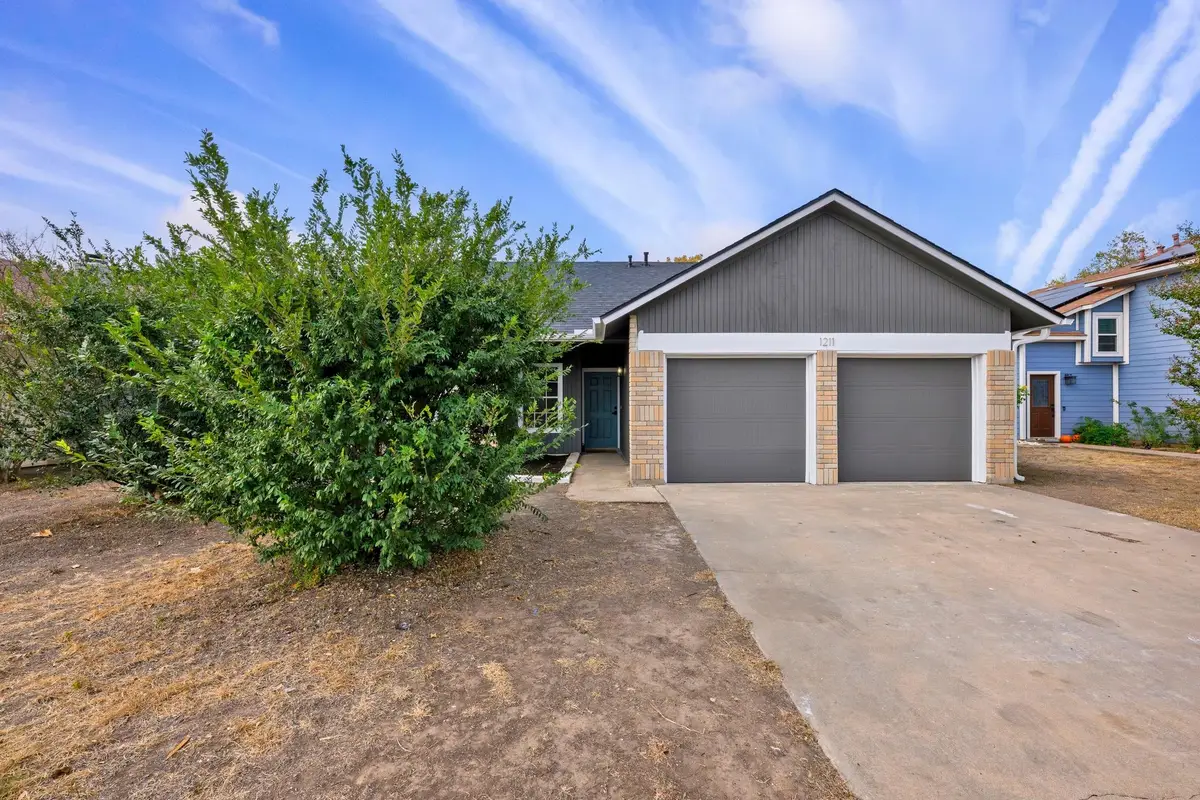 1211 York Castle Dr, Pflugerville, TX 78660 - Image #1