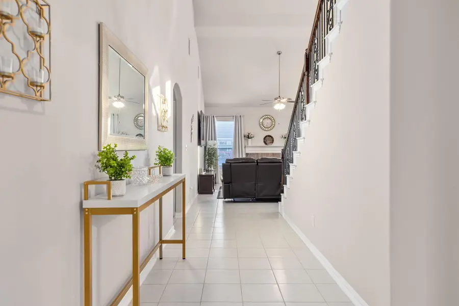 5925 Parma St, Round Rock, TX 78665 - Image #2