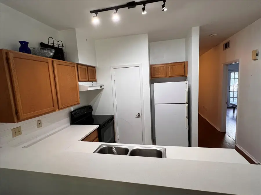 2801 Rio Grande St #203, Austin, TX 78705 - #2