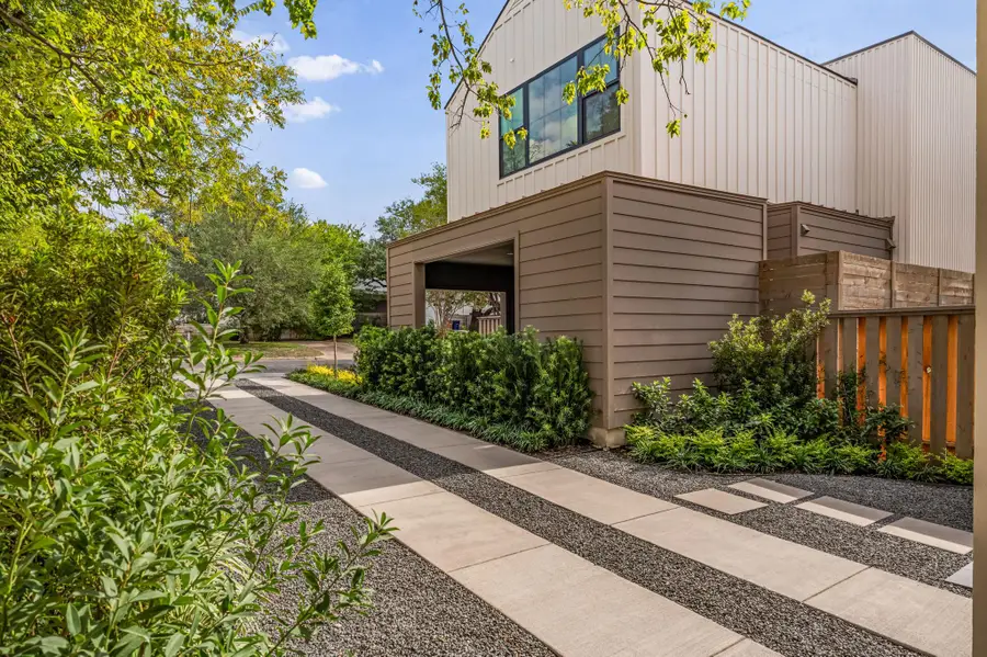 2404 Euclid Ave #2, Austin, TX 78704 - #2
