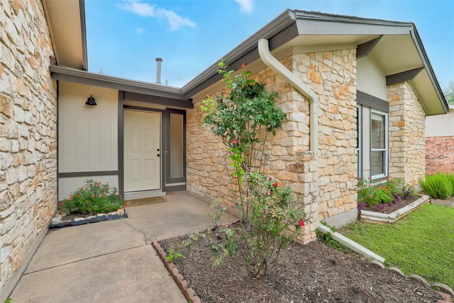 3804 Spring Creek Rd, Round Rock, TX 78681 - #3