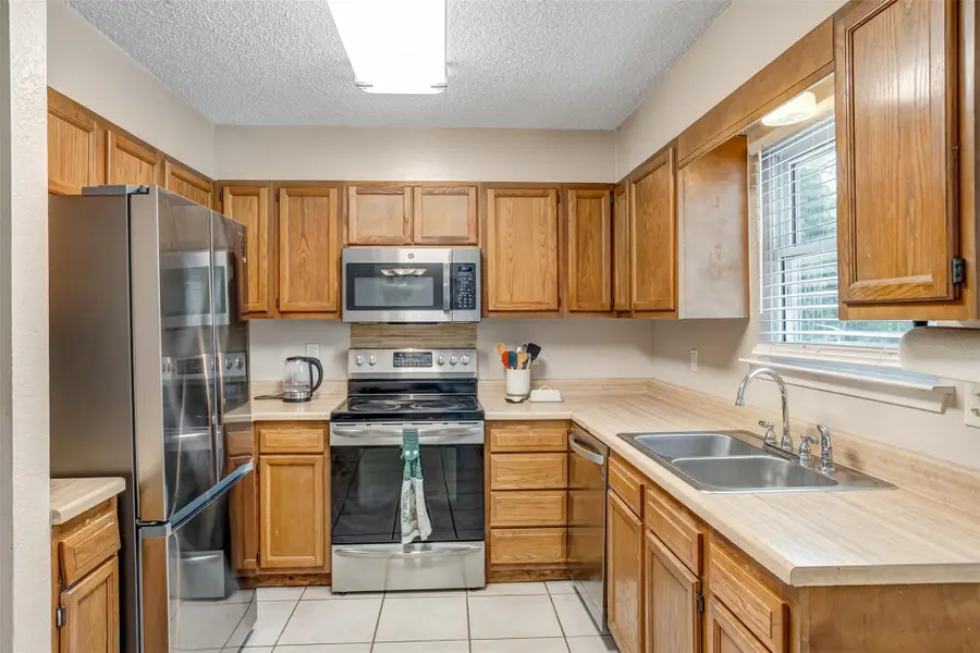 1113 Ash Dr, Marble Falls, TX 78654 - #3