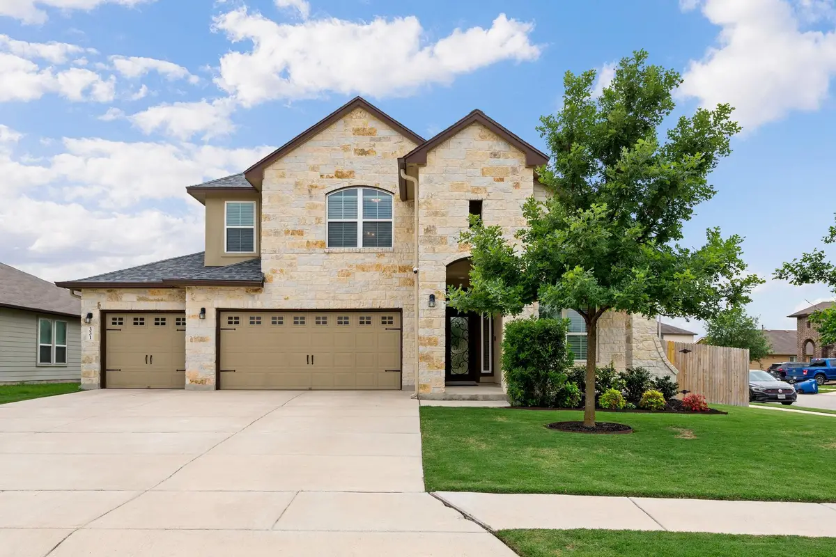 331 Limestone Crk, New Braunfels, TX 78130 - #1