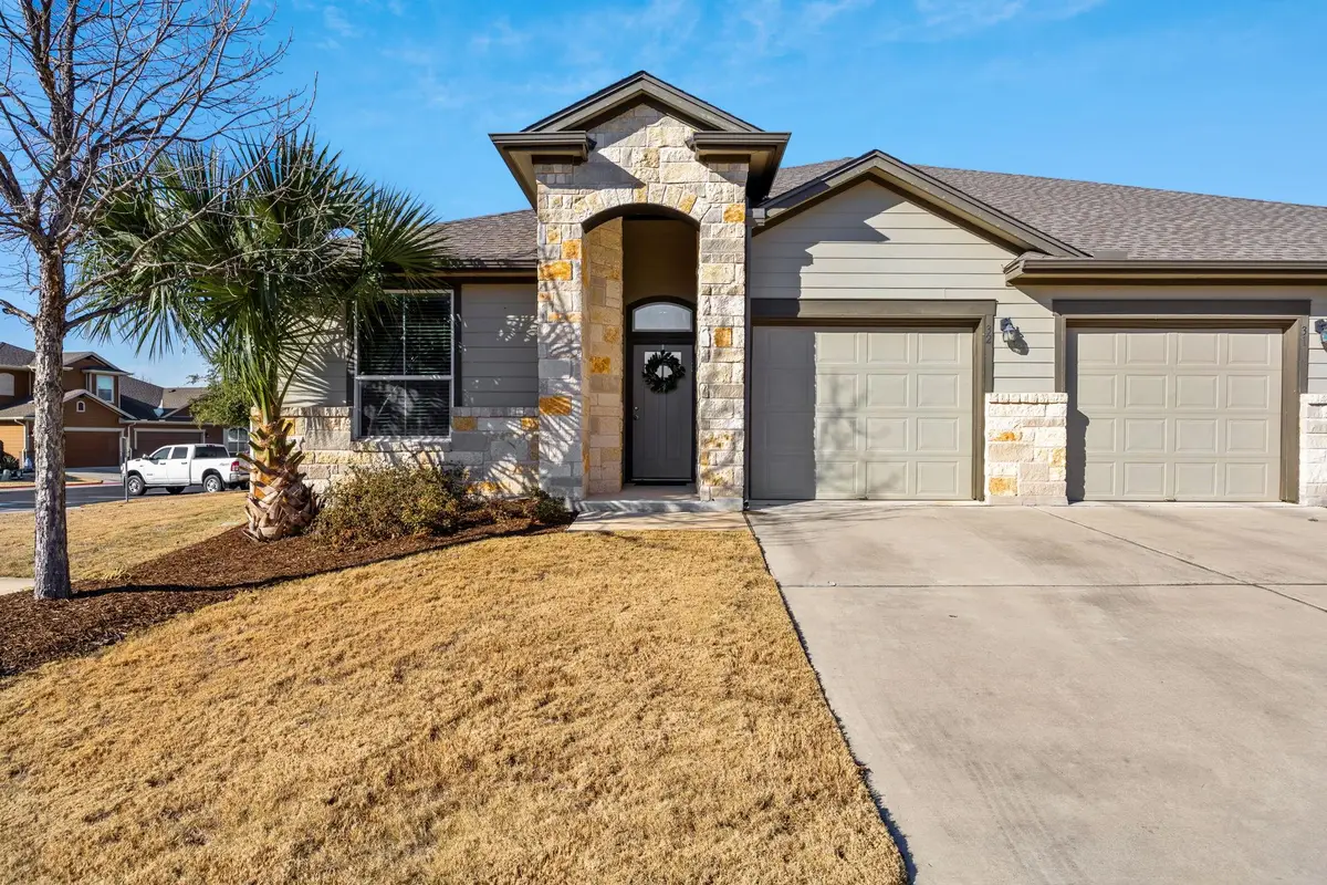 1701 Logan Dr #32, Round Rock, TX 78664 - #1