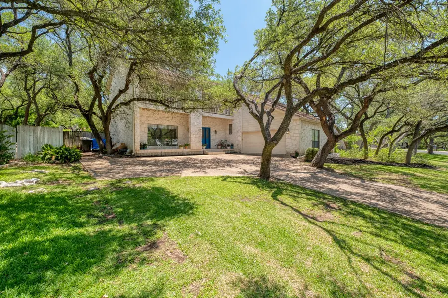 202 Ridgewood Dr, Georgetown, TX 78628 - #2