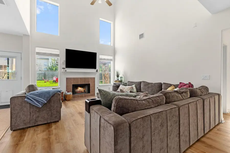 3517 Shiraz Loop, Round Rock, TX 78665 - #2