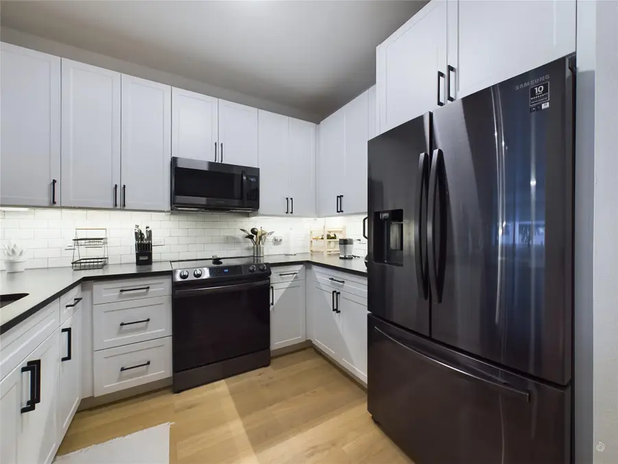 54 Rainey St #415, Austin, TX 78701 - #3