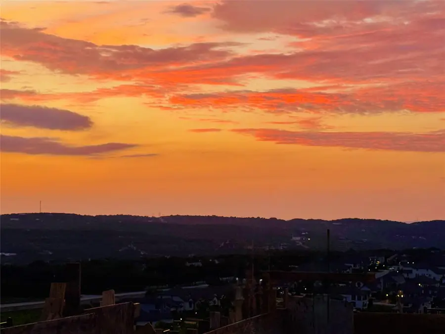 10 Maybury Way, Lakeway, TX 78738 - Image #3